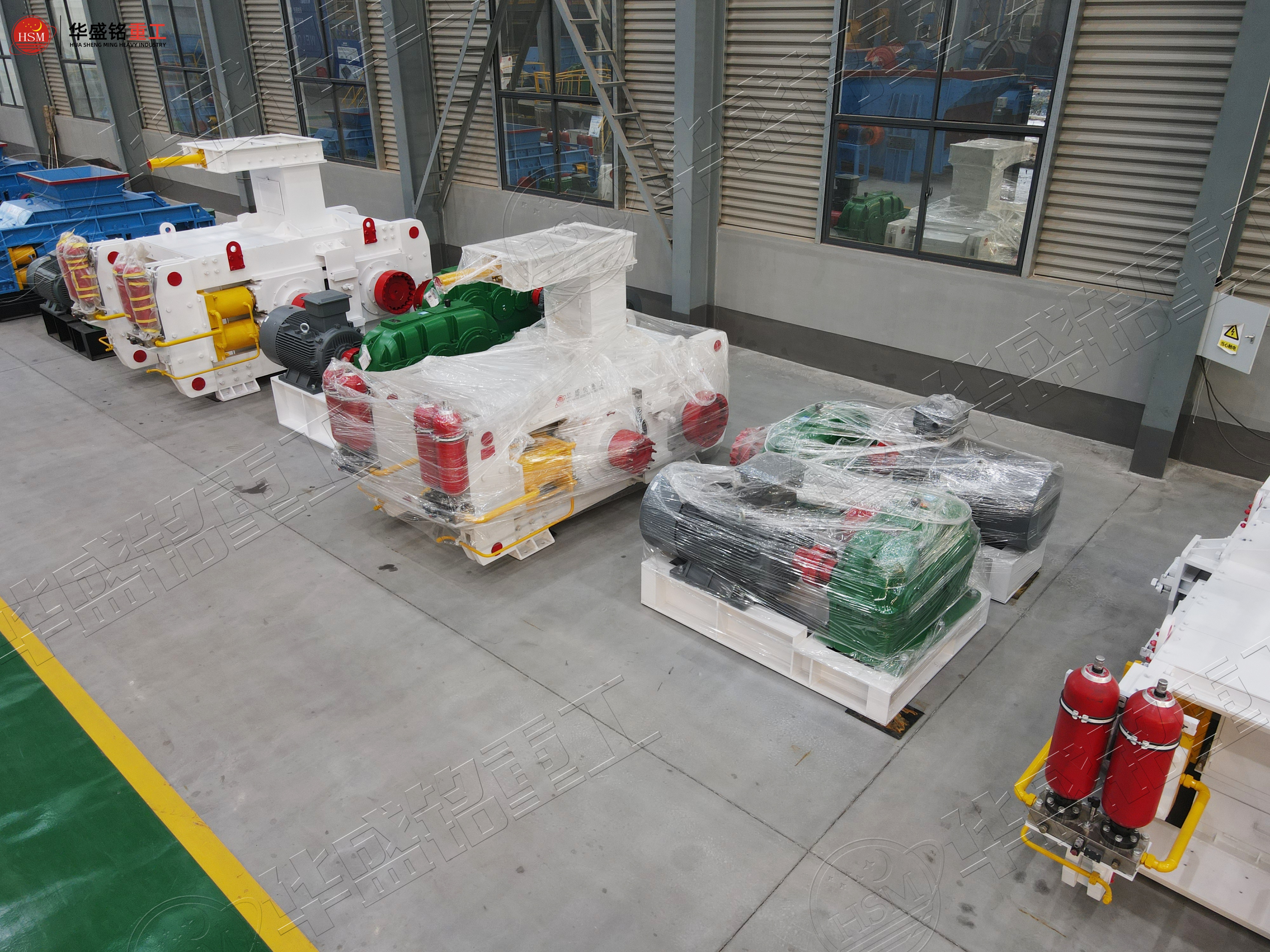 稀土礦、磷礦、銅礦全拿下！華盛銘高壓輥磨機破解“硬、粘、雜”難題